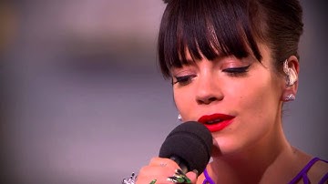 Thumbnail of Lily Allen - Somewhere Only We Know - Live du Grand Journal