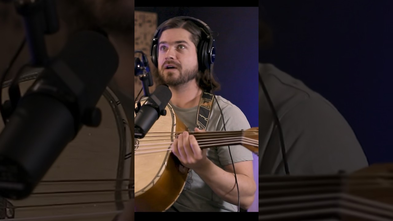 Thumbnail of Salió volando el guitarrón Parte 1 #mariachi #análisis