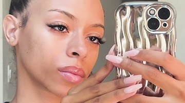 Thumbnail of Ravyn Lenae - Love Me Not (feat. Rex Orange County) (Official Audio)