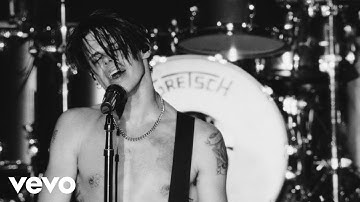 Thumbnail of YUNGBLUD - Zombie (Live from BLUDFEST)