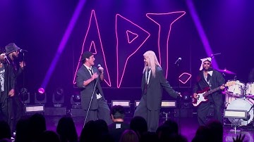 Thumbnail of ROSÉ & Bruno Mars - APT. (live from 2024 MAMA AWARDS)