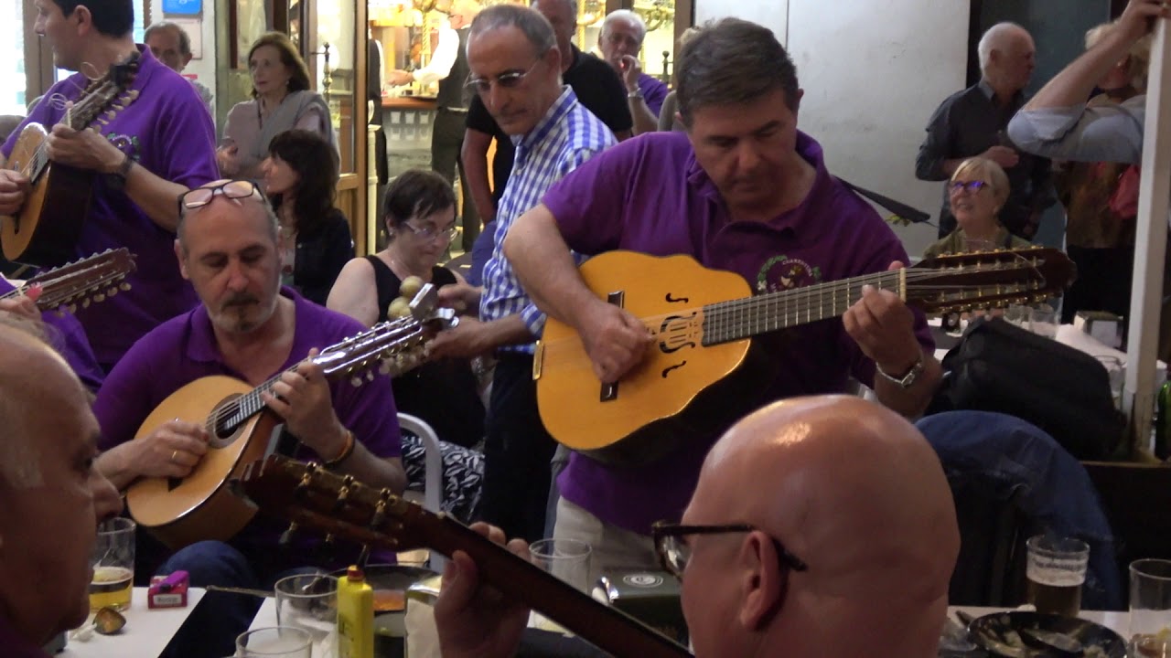 Thumbnail of Cuando salí de Cuba - Street singers with amazing voice