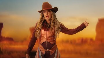 Thumbnail of Lainey Wilson - Somewhere Over Laredo (Official Music Video)