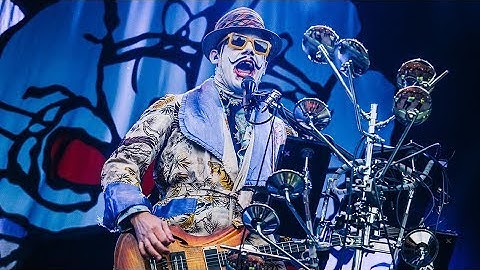 Thumbnail of Limp Bizkit - Break Stuff - Live at Hellfest 2015 (Clisson, France) [Official Pro Shot]