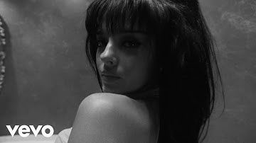 Thumbnail of Jessie Murph - Blue Strips (Official Visualizer)