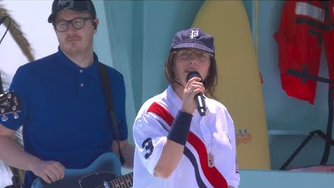 Thumbnail of Billie Eilish - BIRDS OF A FEATHER (Live from The LA28 Olympic Handover)