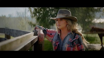 Thumbnail of Lainey Wilson - Heart Like A Truck (Official Music Video)
