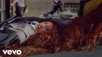 Thumbnail of Chappell Roan - The Subway (Official Music Video)